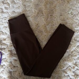 Lululemon Wunder train 25” - Espresso Leggings (like new)